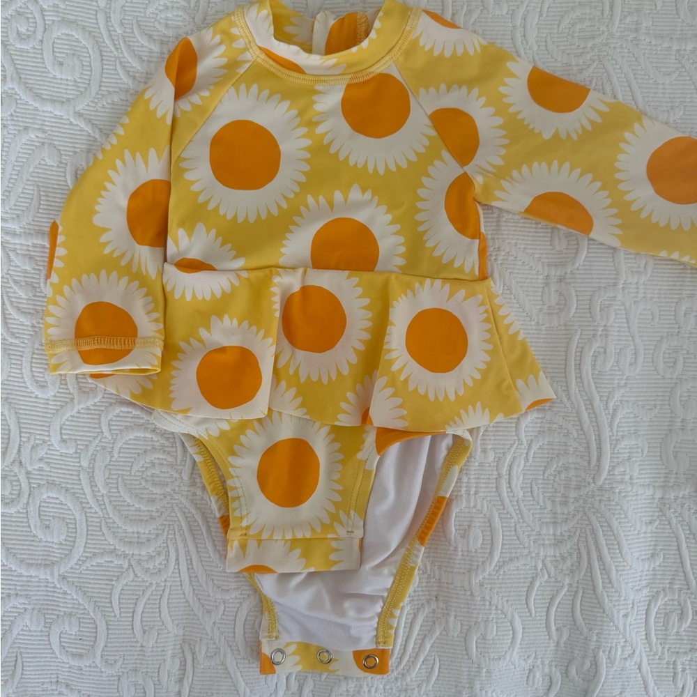 Hanna Andersson skirted rashguard - 3-6M